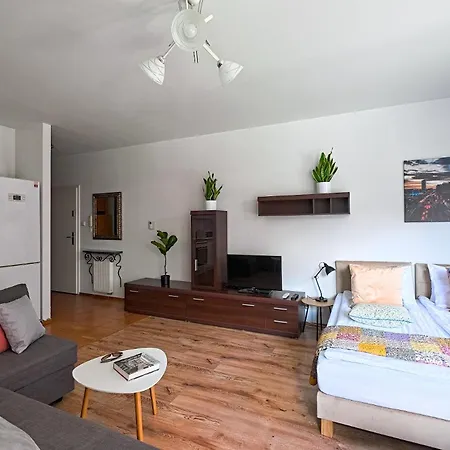 Urbannest Lakowa * Gdańsk